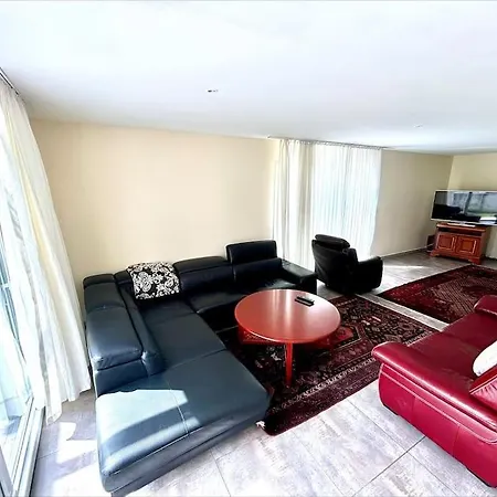 Holiday home T5 Jardin Au Pays Basque *